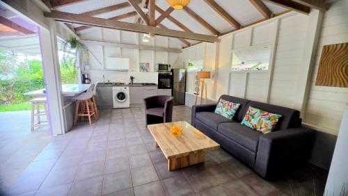 Köök või kööginurk majutusasutuses Diamant Vert - Villa Bwa Lélé, entre mer & montagnes