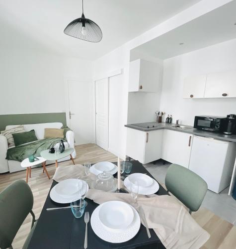 Bonjour Paris - Entire Apartment in Clichy