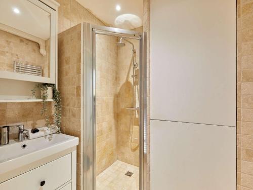 Photo de la galerie de l'établissement Apartement with AC Center of Paris, à Paris