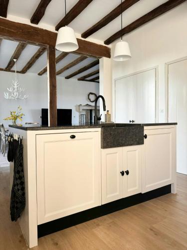 Photo de la galerie de l'établissement French Countryside House Near Saint-Savin Abbey, à Journet