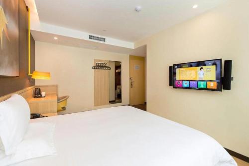 Μια τηλεόραση ή/και κέντρο ψυχαγωγίας στο IU Hotel Changsha Railway Station Branch