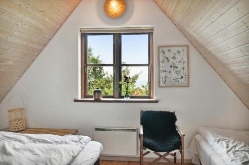 Postel nebo postele na pokoji v ubytování Great Summer House For The Family On Bornholm