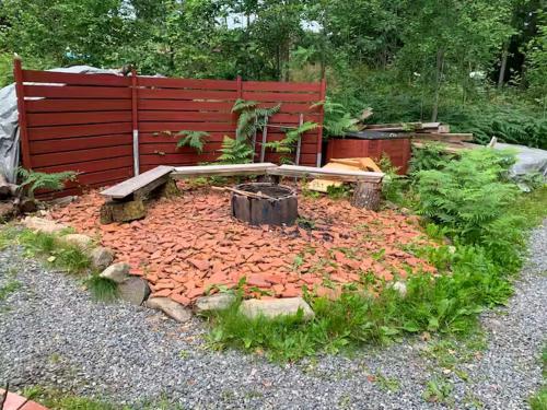 Fotografie z fotogalerie ubytování Hytte Med Udsigt Over Den Store Sø Härsjön v destinaci Lerum