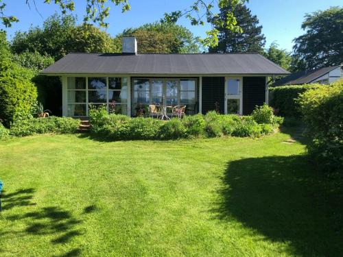Κήπος έξω από το Home Near Svendborg With Private Bathing Jetty