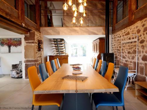 Gîte des Prary - Chalet en Forêt pour 12 Pers. - FR-1-583-470