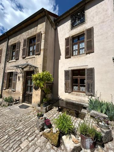 Photo de la galerie de l'établissement Aumônerie, à Flavigny-sur-Ozerain