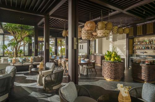 Χώρος καθιστικού στο Four Seasons The Nam Hai, Hoi An, Vietnam