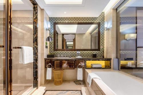 Koupelna v ubytování Jin Jiang Mingcheng Hotel