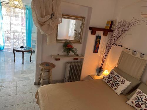 Pefkoxori Maisonette 250m from the sea with garden and parking