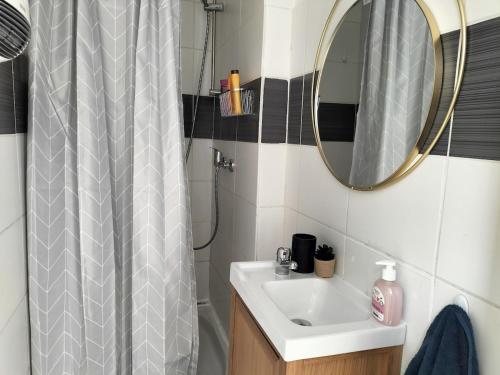 Koupelna v ubytování Cosy T3 à 50 m de la plage