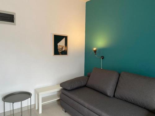 Apartment Olive Green