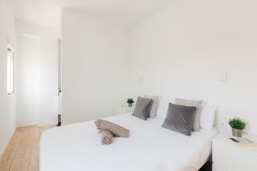 Penthouse with Terrace 2 Bedrooms 2 Bathrooms