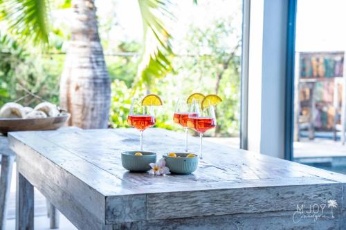 Bebidas en VILLA COCO DOREE avec vue panoramique sur l'océan