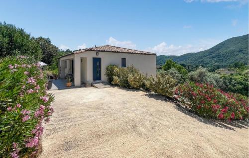 Gorgeous Home In St-Florent-Sur-Auzonne