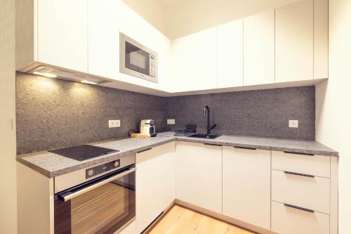 LeonArt Living 11