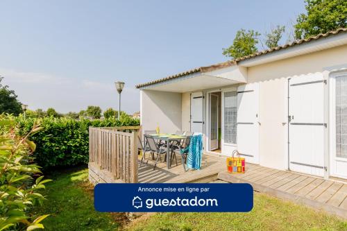 10 - Le Merle - Village vacances