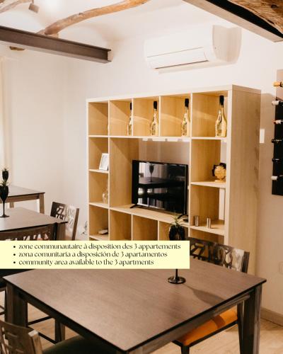 Μια τηλεόραση ή/και κέντρο ψυχαγωγίας στο Camins del Priorat : Ermita Pinyeres
