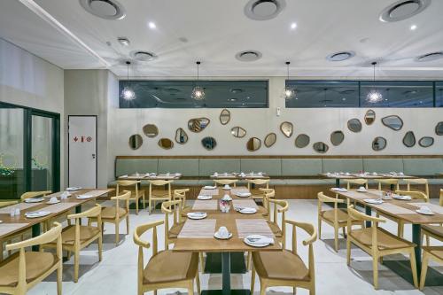 Cresta Grande Jwanengにあるレストランまたは飲食店
