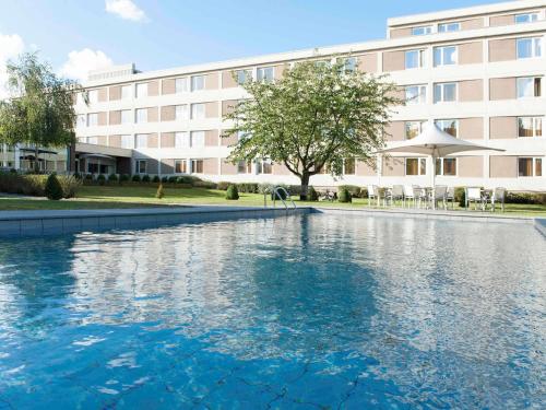 Bazén v ubytování Novotel Antwerpen - Ekeren nebo v jeho okolí