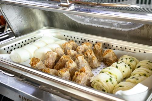Jídlo v hotelu nebo okolí
