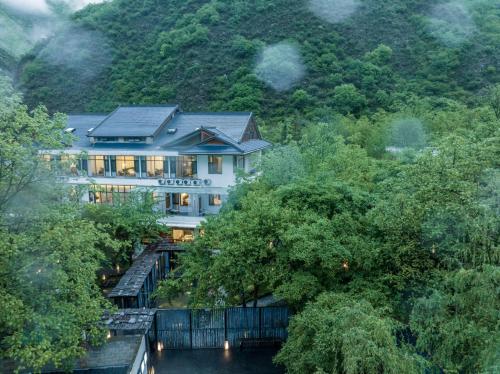 山景或從山林小屋拍的山景