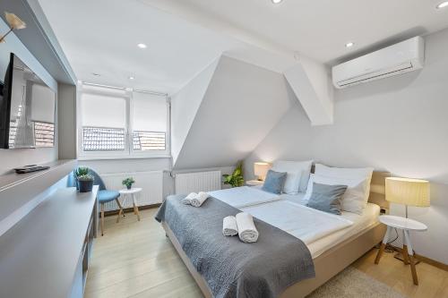 Postel nebo postele na pokoji v ubytování D&G Apartments Zagreb