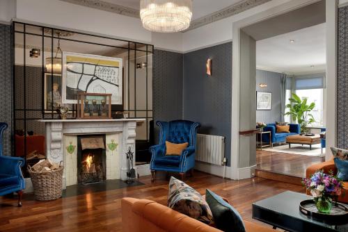 Posezení v ubytování The Sandymount Hotel