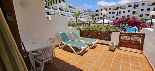 Victoria Court 2 Azure Haven