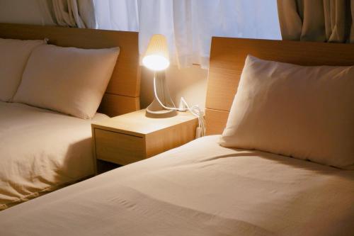 Kishinosato Japanese Entire House with T a t ami Tea &Room 3 Bedrooms for 7 &Near Public Transport &Direct to Airport and Namba &Quiet Residential Area