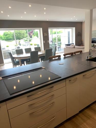 Photo de la galerie de l'établissement Villa Coco maison centre de cognac, à Cognac