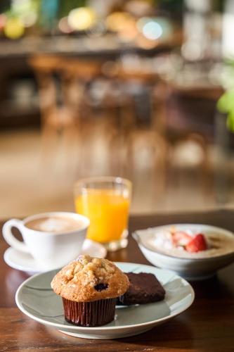 Mad på resortet eller i nærheden