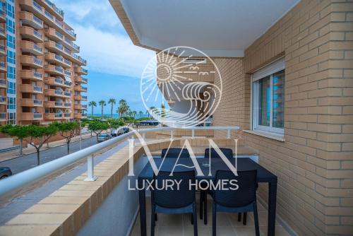 Casa Mona Ivan Luxury Homes 1ªPlta Norte 1ªLinea