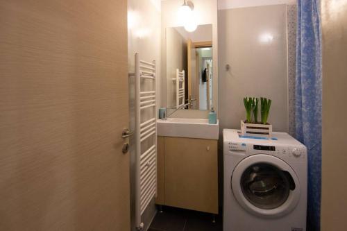 2 bedroom apartment few steps from Plaka