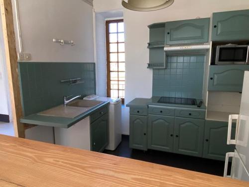 Photo de la galerie de l'établissement Angely's vacation home, 