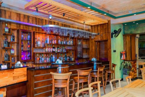 Lounge nebo bar v ubytování Hotel Oleesha