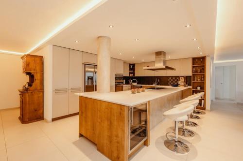 Gstaad Center Top Luxury Apartment 2