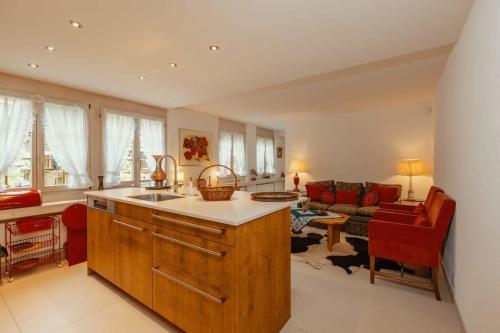 Gstaad Center Top Luxury Apartment 3