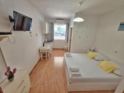 Lovely Studio Apartment for 2 Free Private Parking