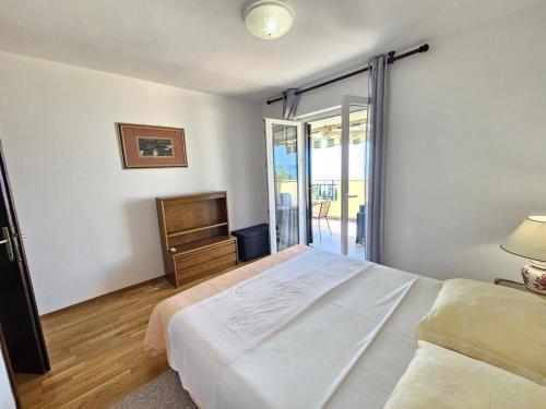 BLAZ 3 - Apartment 5 pax, terrace with sea view, 150 m from the beach