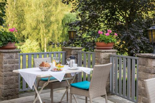 Zahrada ubytování Die Krone am Fluss - Landhotel Sindringen