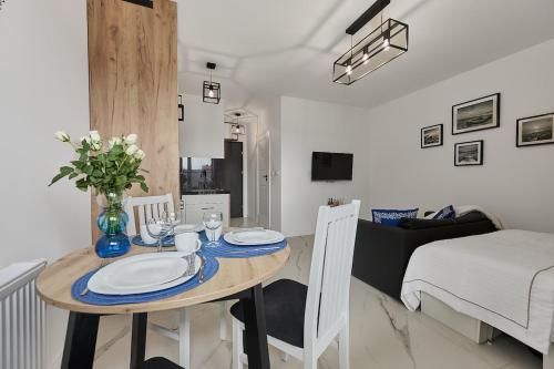 Golden Hour Apartments-Słowiańska 42