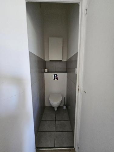 Photo de la galerie de l'établissement Sanary 1 Chambre balcon garage, à Sanary-sur-Mer