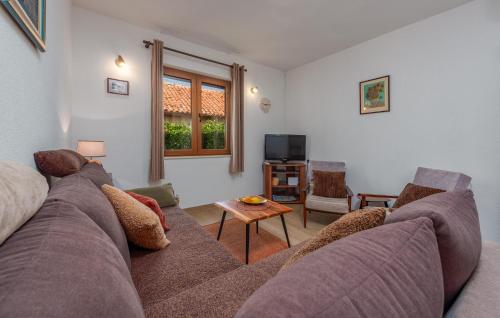 Gorgeous Home In Zadar With Wifi