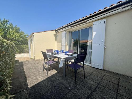 Maison avec jardin à 4 min de la plage, 2 ch, 4 pers - FR-1-246A-363