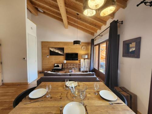 Appartement T2 cabine moderne avec balcon et parking à Samoëns - FR-1-629-148