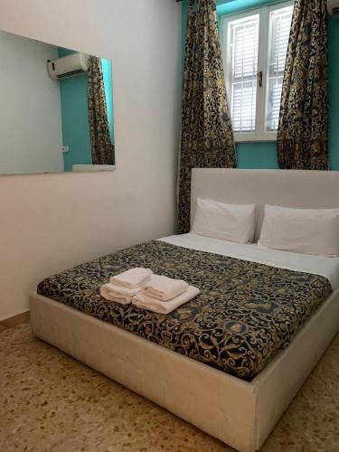 Three bedroom apartment with a view in Monti