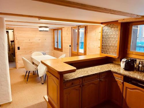 Charming apt PROMENADE GSTAAD Palace view 160m2