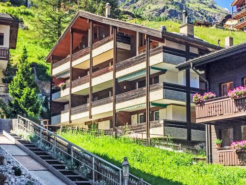 Apartment Zen Stecken A-2 by Interhome