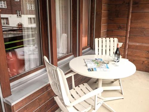 Apartment Pasadena-5 by Interhome