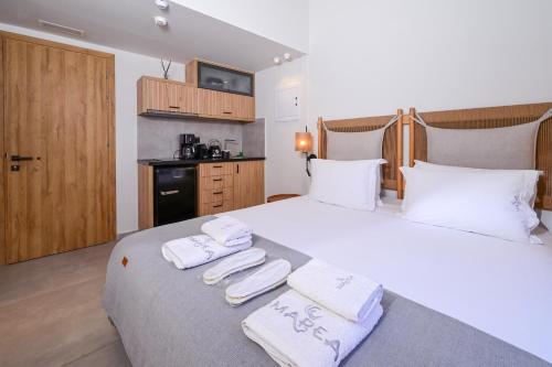 Marea Boutique Suites